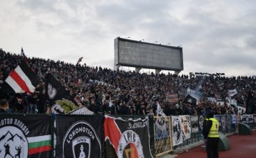 От лагера на Локомотив Пловдив напомниха че илети за мача