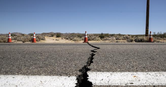 Свят Най силното земетресение за 25 години удари Южна Калифорния извънредно