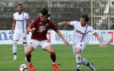 Полузащитникът на Локомотив София Илиян Стефанов ще пропусне старта на