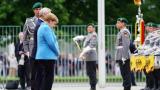  <p>Меркел отново трепери неконтролируемо: Добре съм</p> 