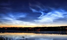  <p>Защо в небето <strong>над Европа</strong> се появиха <strong>светещи облаци</strong>?</p> 