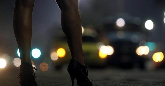 България Протест срещу проститутки в Русе Блокът на протестиращите намира