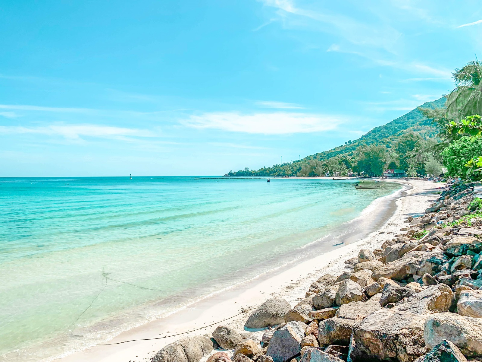 <p>Chalok Lam Beach</p>