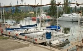  <p>Запечатаха пристанище във Варна: Дългогодишна измама</p> 