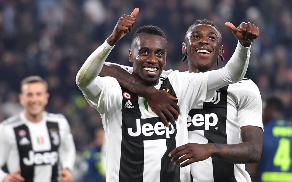 Манчестър Юнайтед е отправил запитване към италианските си колеги Ювентус