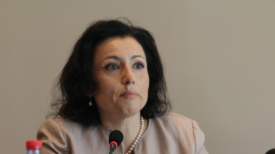  Танева: Няма заплаха от чума в реколтата от зърно 