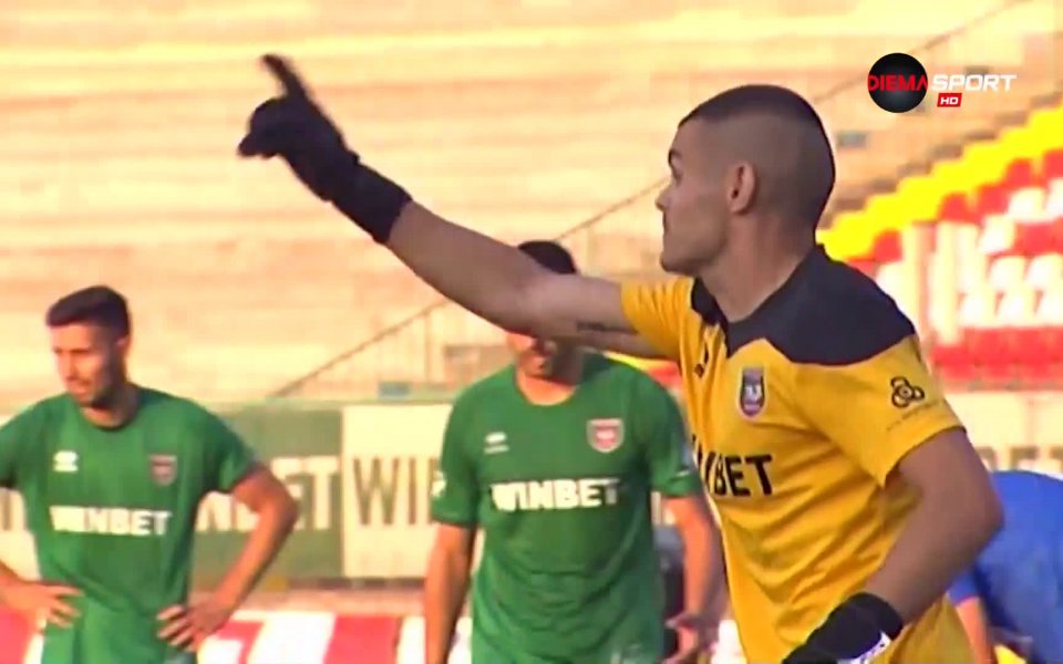 Спасяване на Красимир Костов от Ботев Враца срещу Черно море