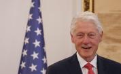  Портрет на Бил Клинтън с рокля и токчета в имението на Епстийн 