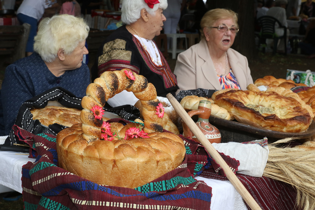 <p>Празникът &ldquo;Панагия&rdquo; се провежда около църкви и параклиси, посветени на &rdquo;Успение Богородично&rdquo;, и е културна изява за представяне на българската православна традиция и черковно художествено и певческо изкуство.</p>