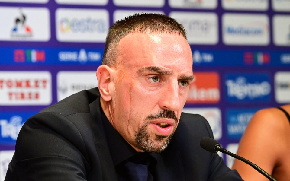 Полузащитникът на Фиорентина Франк Рибери дари 50 000 евро в