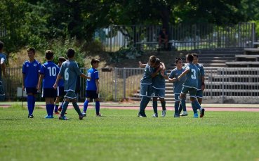 Най новата столична футболна академия Развитие на млади футболисти записа историческите