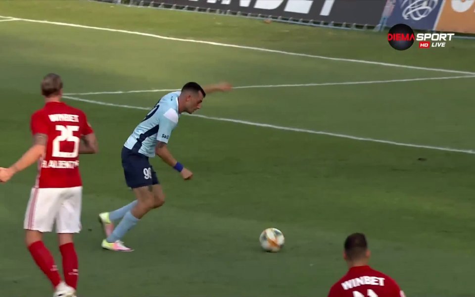 Отборът на Дунав поведе на ЦСКА в 41-ата минута на