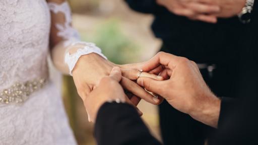  Тази женитба скандализира Англия 