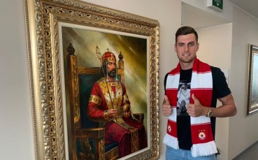ЦСКА се разделя с трансферна издънка