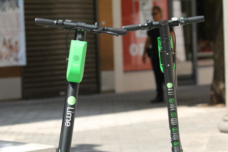  ЕЛЕКТРИЧЕСКА ТРОТИНЕТКА 