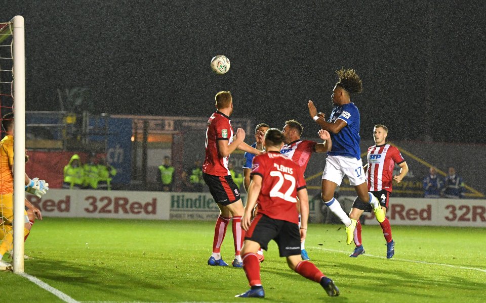 Третодивизионният Линкълн Сити даде всичко от себе си и в