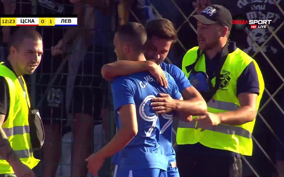 Отборът на Левски удари пръв в дербито с ЦСКА. &bdquo;Сините&rdquo;