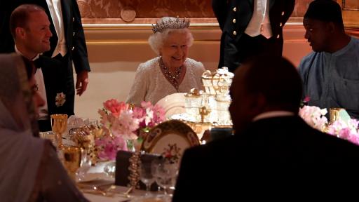  Кралица Елизабет II 