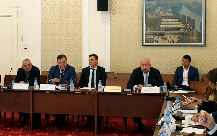 Министър Кралев даде яснота за кандидатурата ни за Евро 2028 и Мондиал 2030