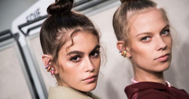 Любопитно Кая Гербер в един от легендарните тоалети на Джани