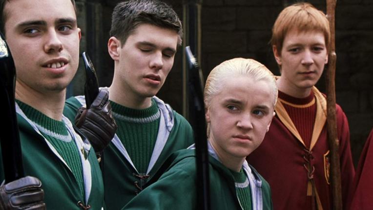  В кой дом ще те прати Разпределителната шапка съгласно зодията ти? 