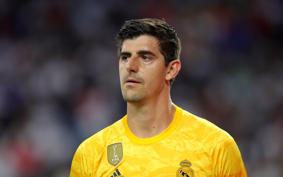 Полицията конфискува крупна сума пари от арестувания футболен агент Кристоф