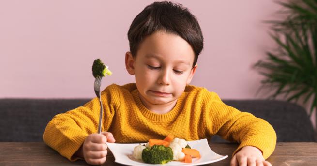 Австралийски специалисти препоръчват да предлагаме на капризните деца по три зеленчука