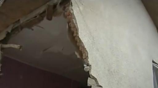  След удар на цистерна, семейство остава без дом 