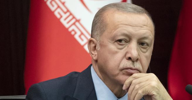 Свят DW Вижда се с просто око Властта на Ердоган