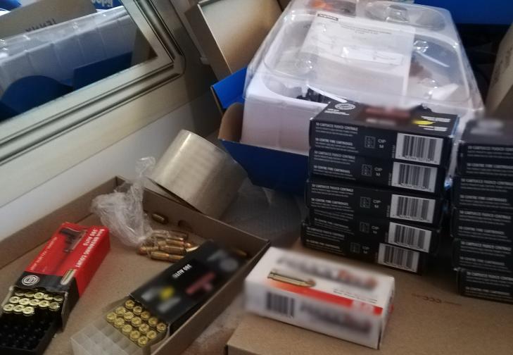  акция формация оръжия англия 