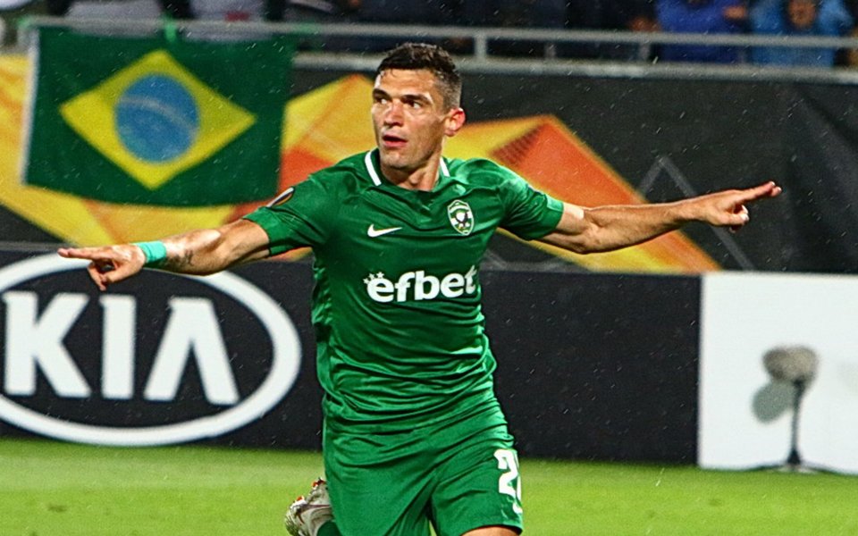 Отборите на Лудогорец и Ференцварош играят при резултат 0:0 в