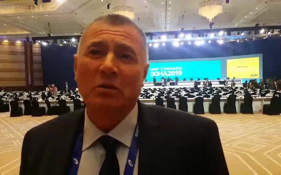 Президентът на Българската федерация по лека атлетика Добромир Карамаринов сподели,