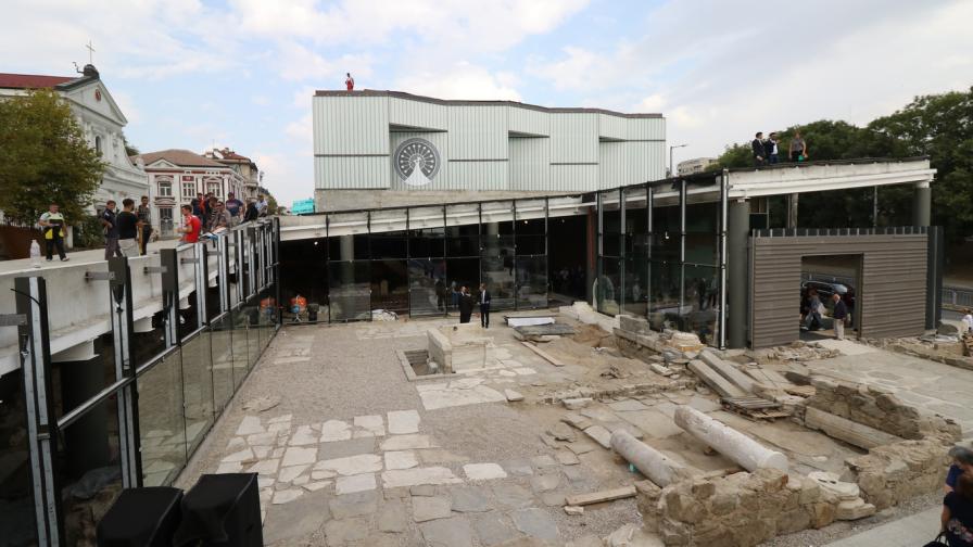  Епископска базилика Пловдив ПОСЛАНИЦИ 