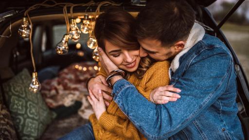  <p>Зодии, при които <strong>приятелството</strong> прераства в<strong> любов</strong></p> 