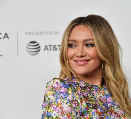 Лека но шумна светска драма се разрази в Холивуд Поводът