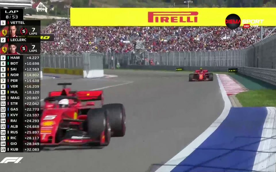 Истинска драма се разиграва на пистата в Сочи. Себастиан Фетел