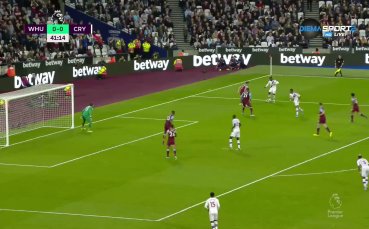 Вижте най интересните моменти от първото полувреме на лондонското дерби от