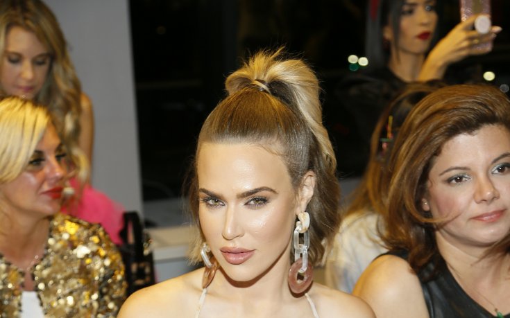 Лана се разголи на Бахамите