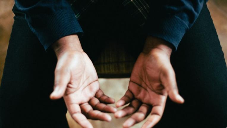  Какво разкриват линиите върху китката за вас? 