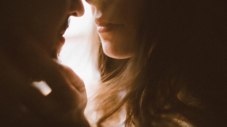  Според екстрасенсите: знаци, които сочат за връзки от минал живот 