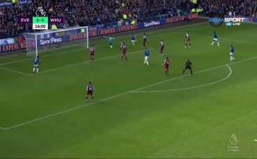 Вижте най интересните моменти от първото полувреме на двубоя между Евертън