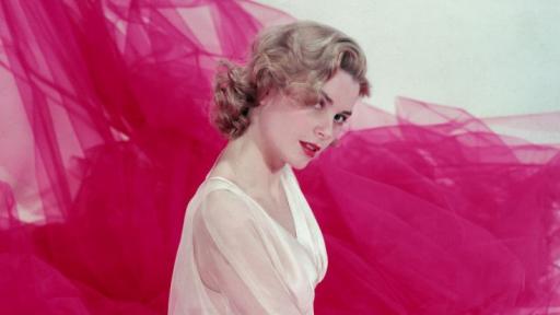  <p><strong>Фатална и тайнствена</strong>: такава е дамата Скорпион</p> 