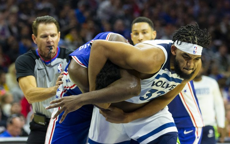 Здрав бой в NBA: Таунс и Ембийд се налагаха юнашката
