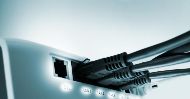 Свят DW Путин си направи руски интернет Очаквайте най лошото предупреждават