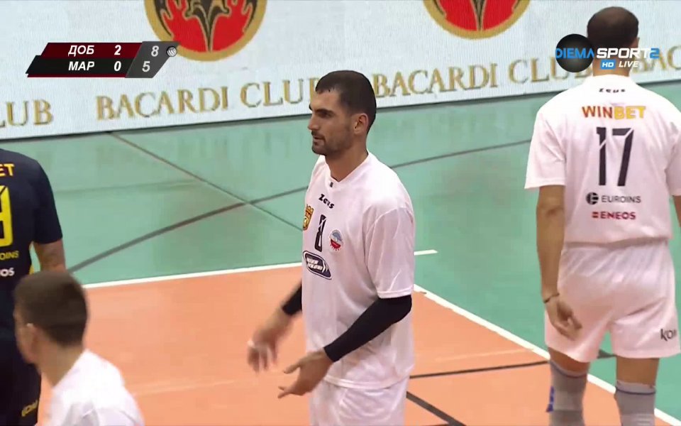 Отборът на Добруджа победи Марек с 3:0 гейма в домакински