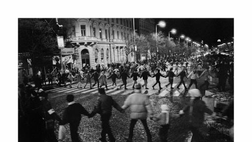  Автор: Тихомир Пенов. Изложба: Илюзия 