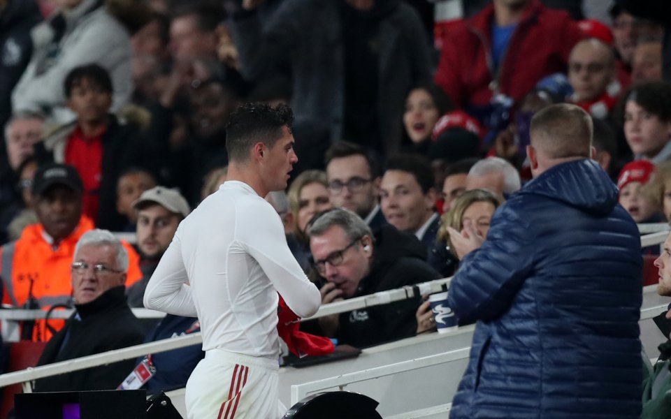 Нюкасъл е готов да приеме в състава си халфа на