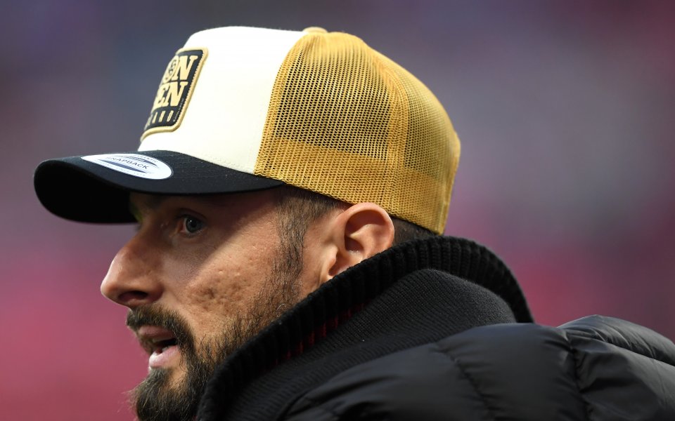 Интер е кандидат за нападателя на Челси Оливие Жиру, съобщи