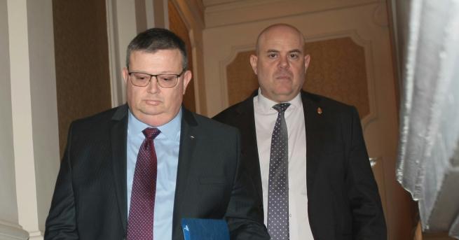 България Спор за главния прокурор Нинова Радев и самият Гешев