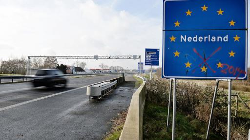  <p>Максимум 100 км/ч в Холандия</p> 